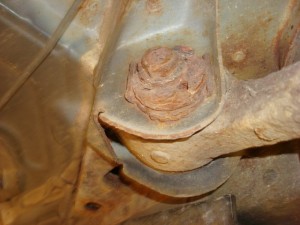 Rusted rear toe adjuster